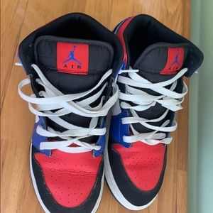 Air Jordan 1 mids